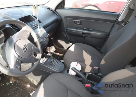 2013 Kia Soul z USA, uszkodzony, nr VIN KNDJT2A56D7555078